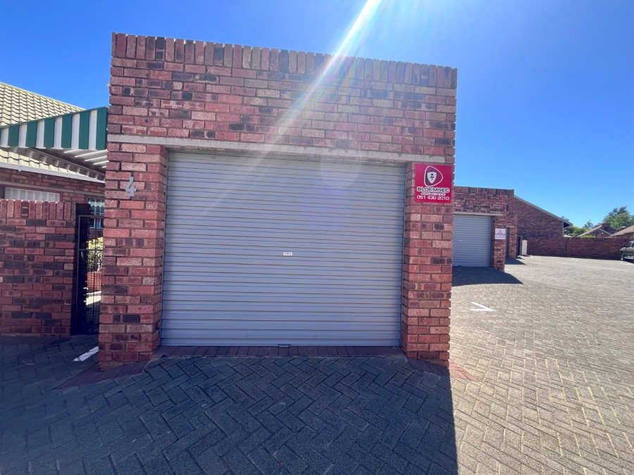 2 Bedroom Property for Sale in Universitas Free State